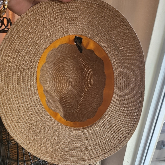 Ann Taylor sun hat OS - Picture 4 of 5